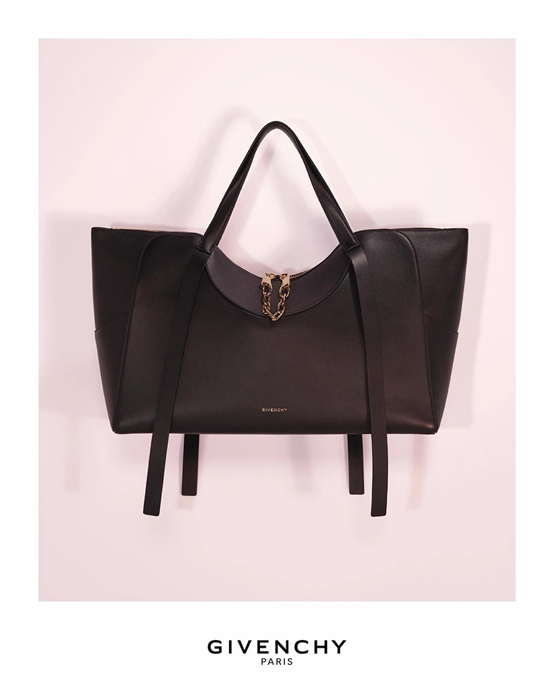 Givenchy Chain Bag Spring Summer 2026 product image